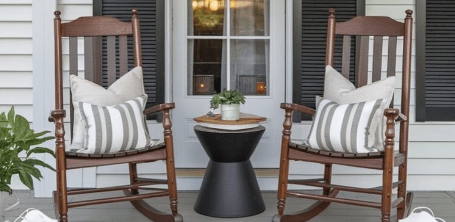 11 Front Porch Seating Ideas for a More Welcoming Home - Cedar Creek Rustic Furniture